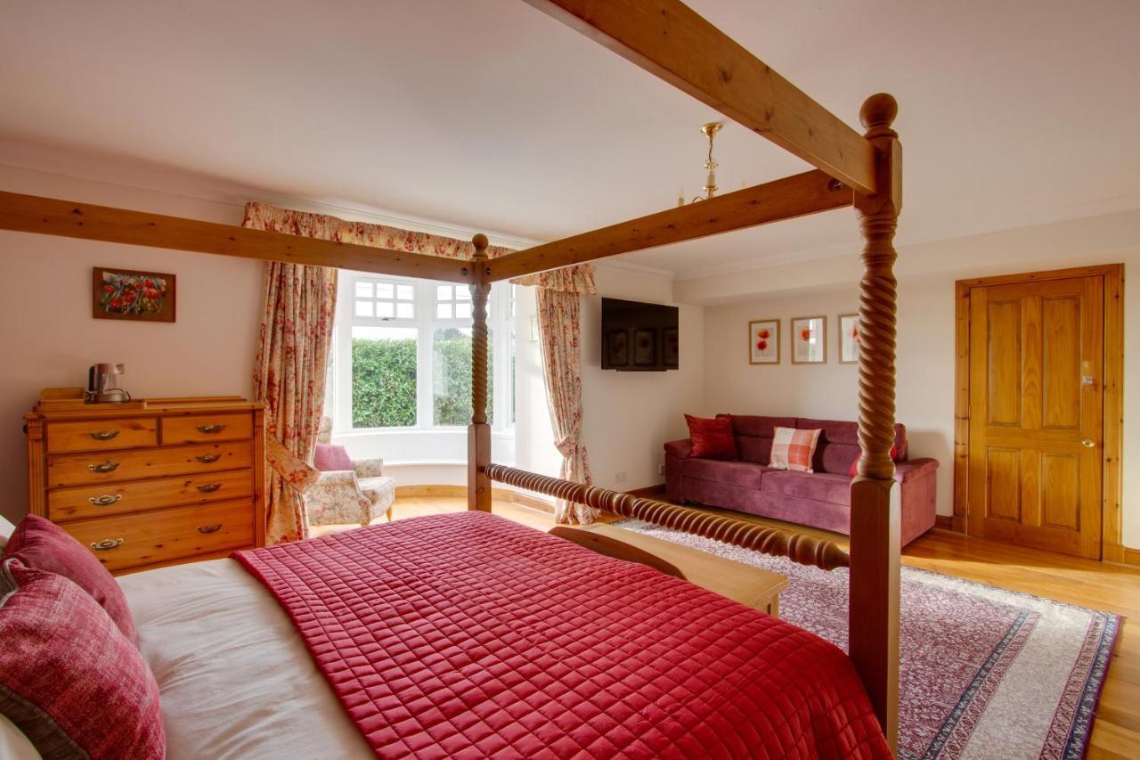 Home Farm B&B - Poppy Room Forfar Ngoại thất bức ảnh